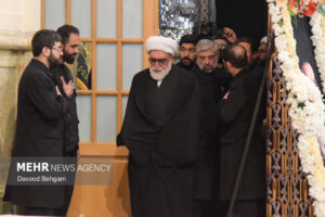 مراسم چهلمین روز شهادت امام شهید امت در حرم رضوی